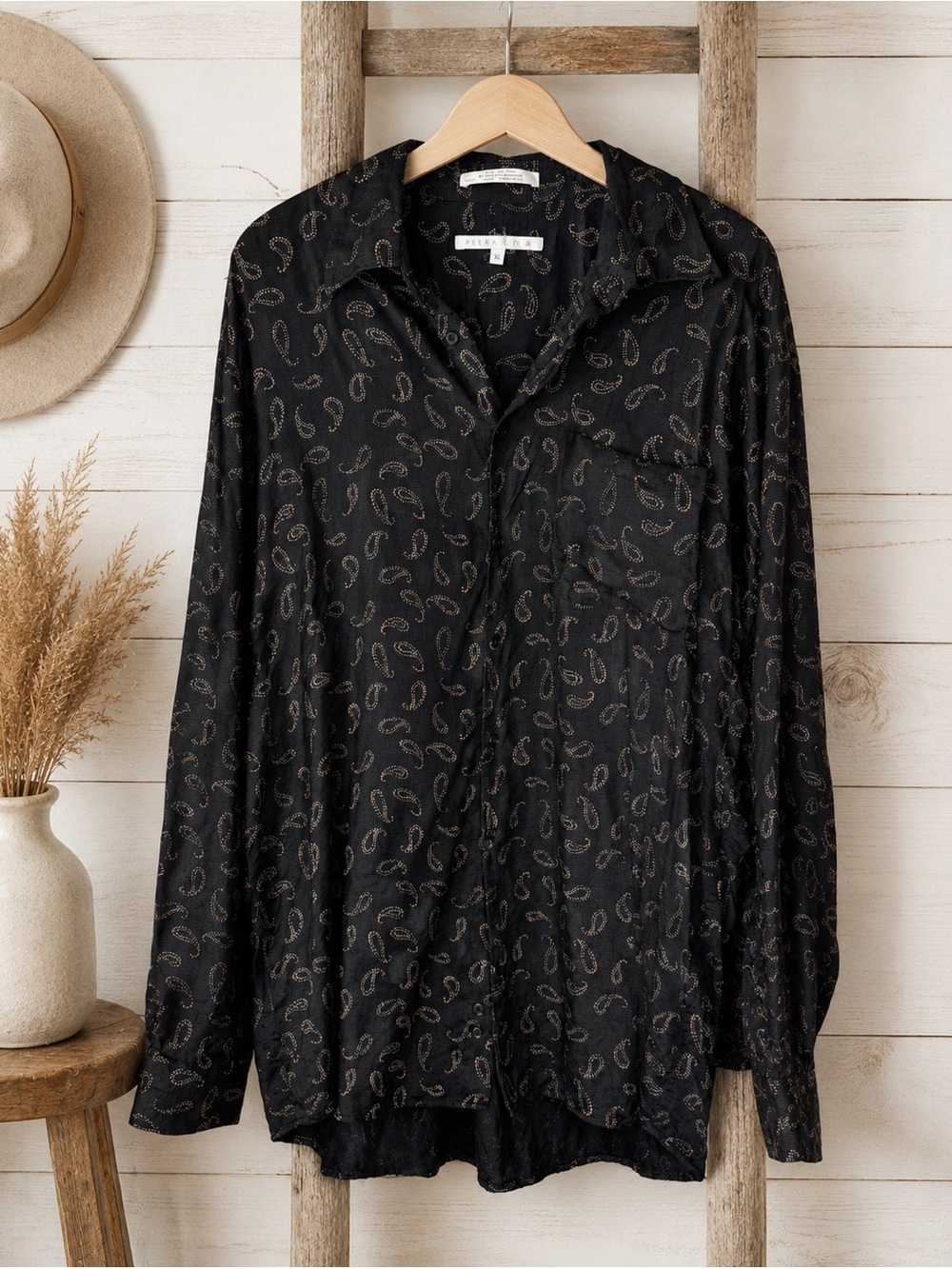 Perry Ellis Men’s XL Black Silk Blend Paisley Button-Up Long Sleeve Shirt